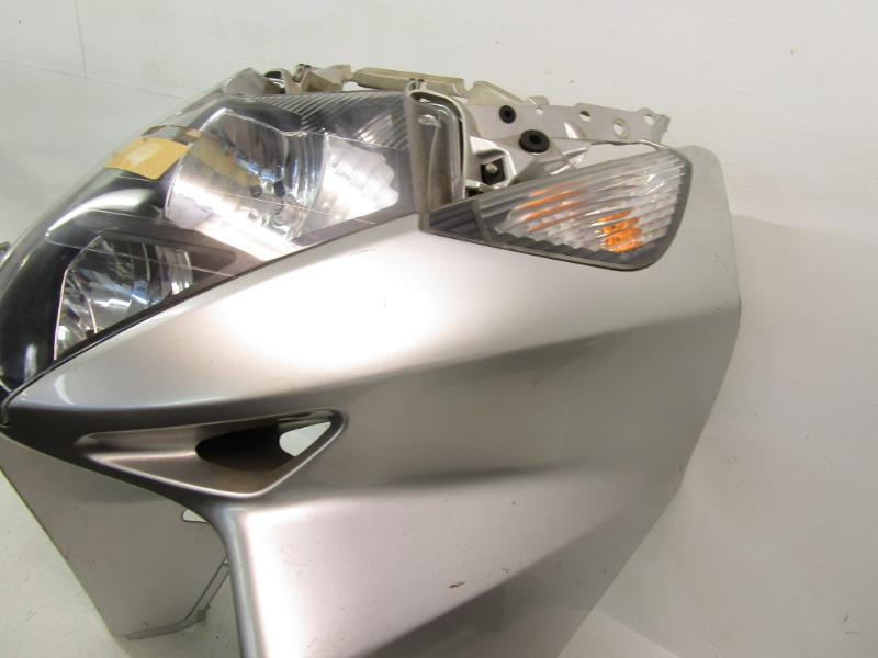 11 Honda FSC 600 Silverwing Front Upper Fairing 64302-MCT-770ZW